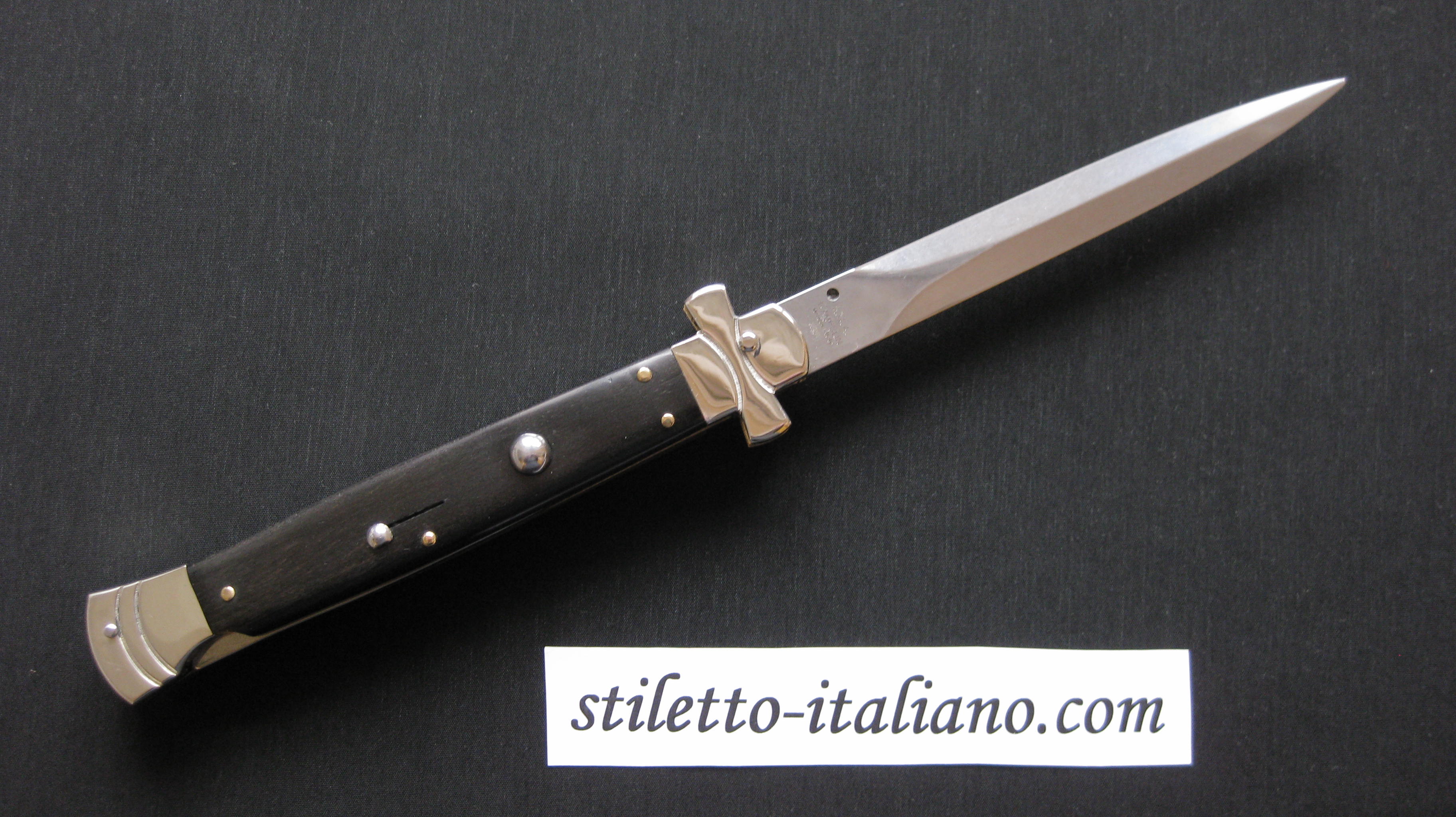 Stiletto 11 Maltese Cross Dagger Ebony wood AGA Campolin