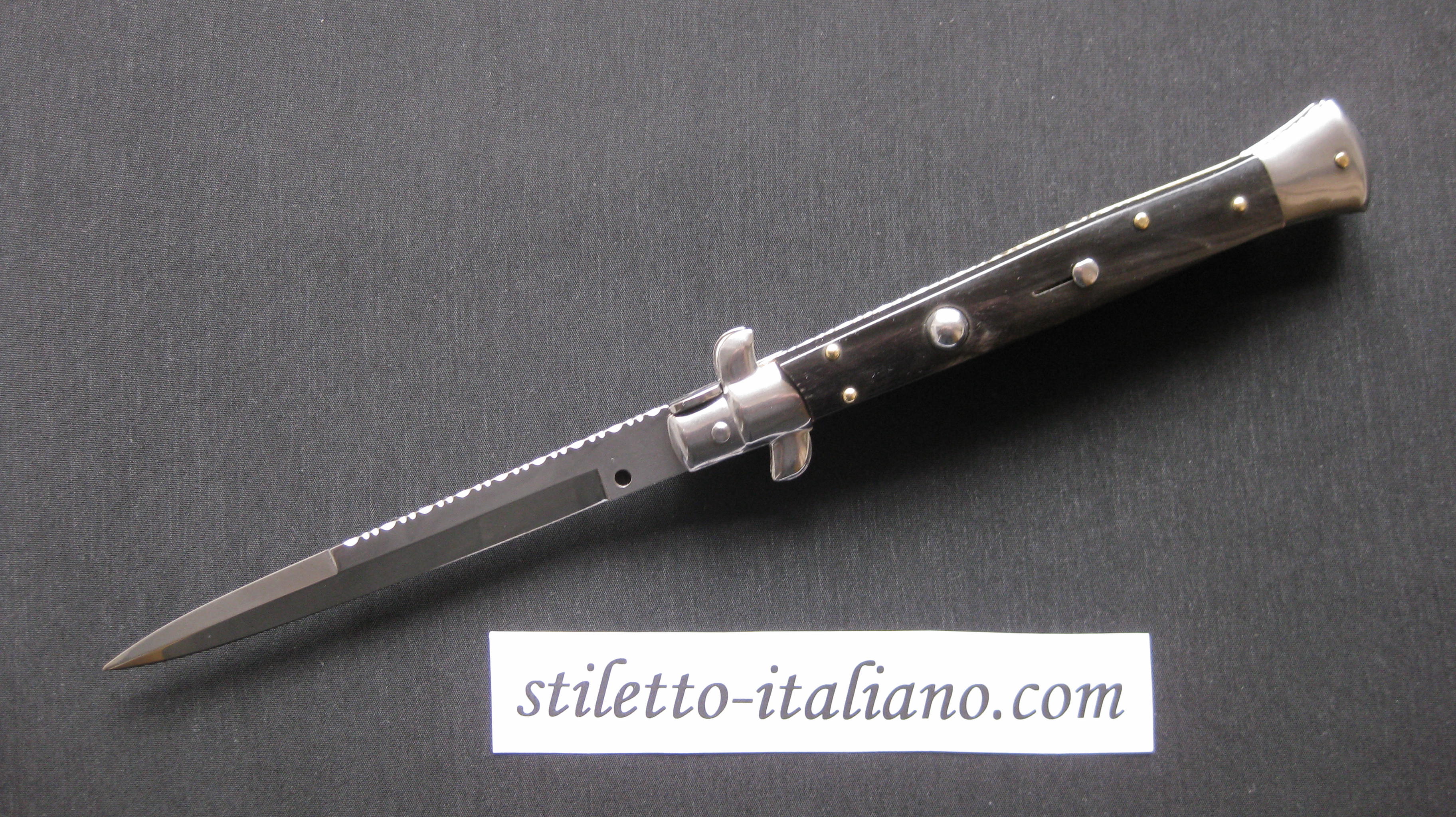 Stiletto 11 Bayonet stiletto Dark horn Fileworked Frank Beltrame