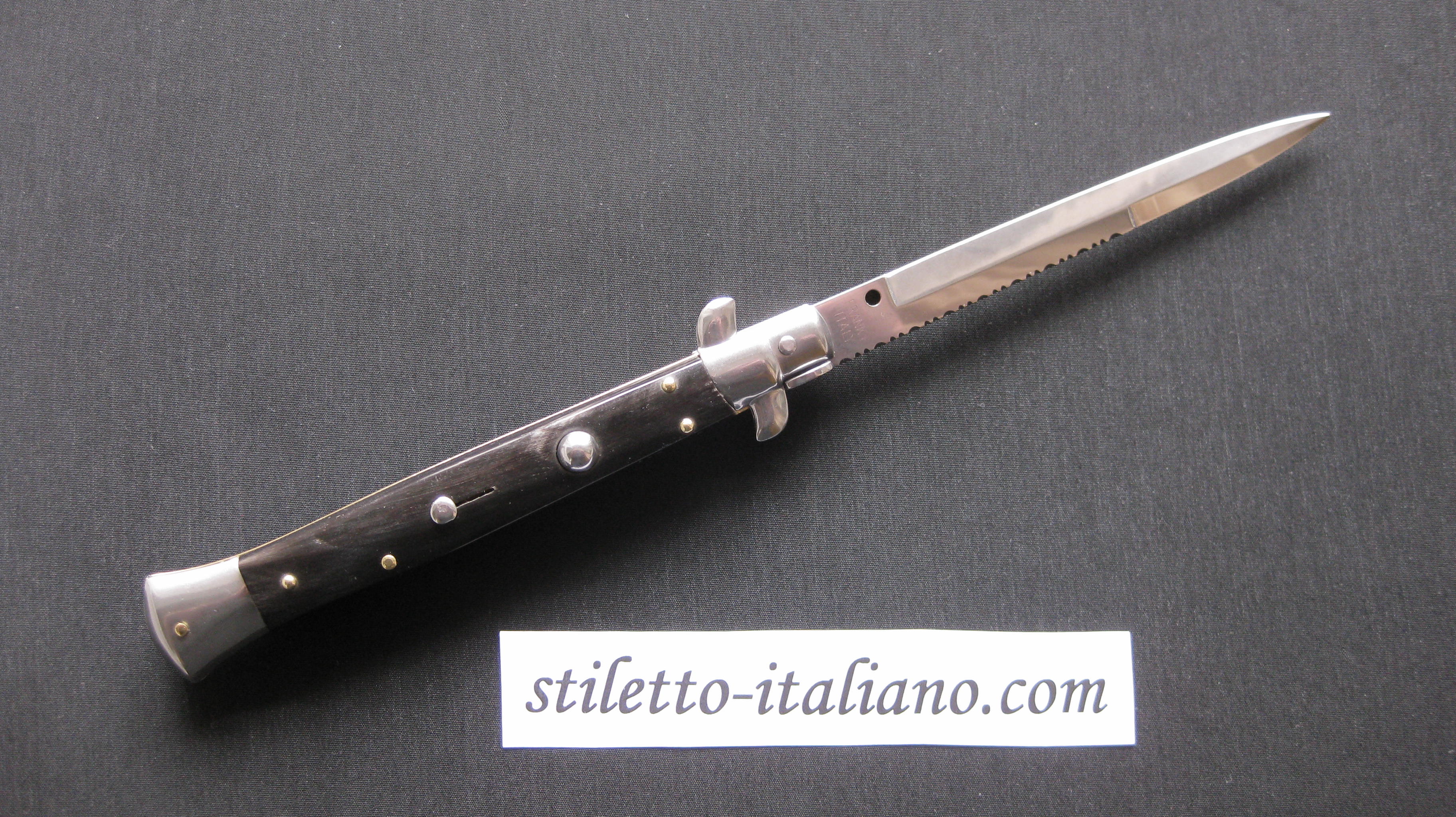Stiletto 11 Bayonet stiletto Dark horn Fileworked Frank Beltrame