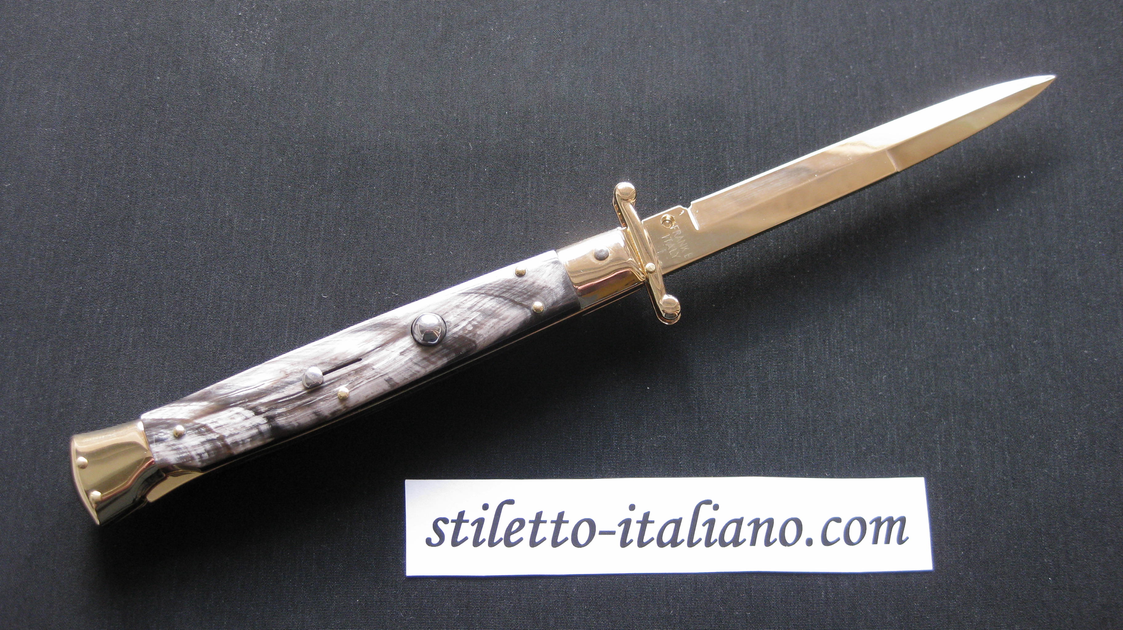 Stiletto 11 Swinguard Bayonet Dark horn 24K Gold plated Frank Beltrame