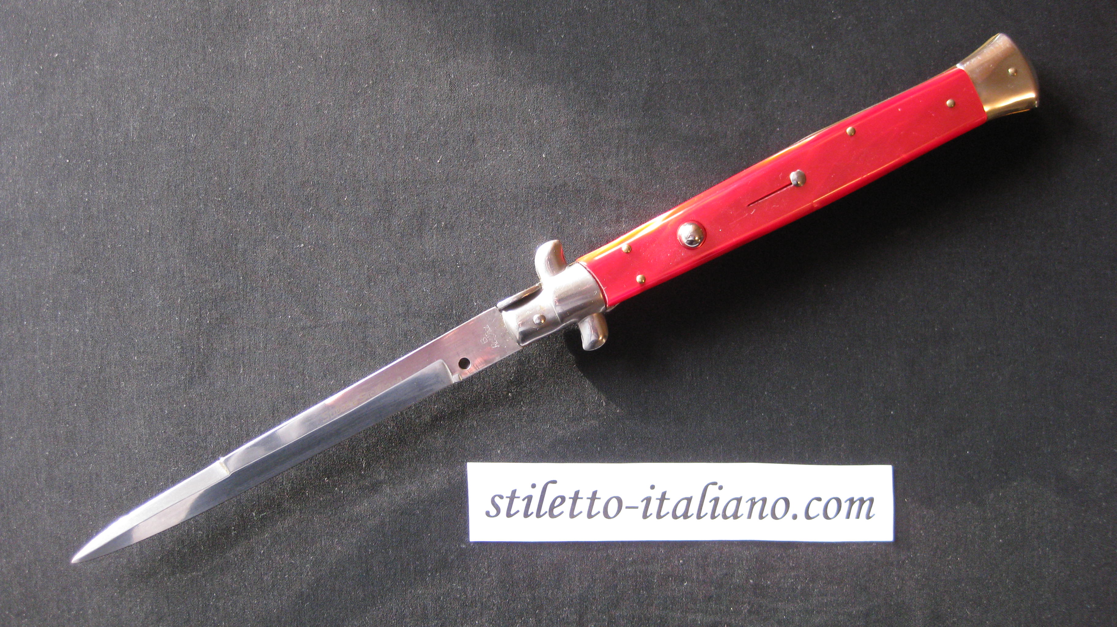 Stiletto 13 Bayonet Red Pearlex Stiletto siciliano