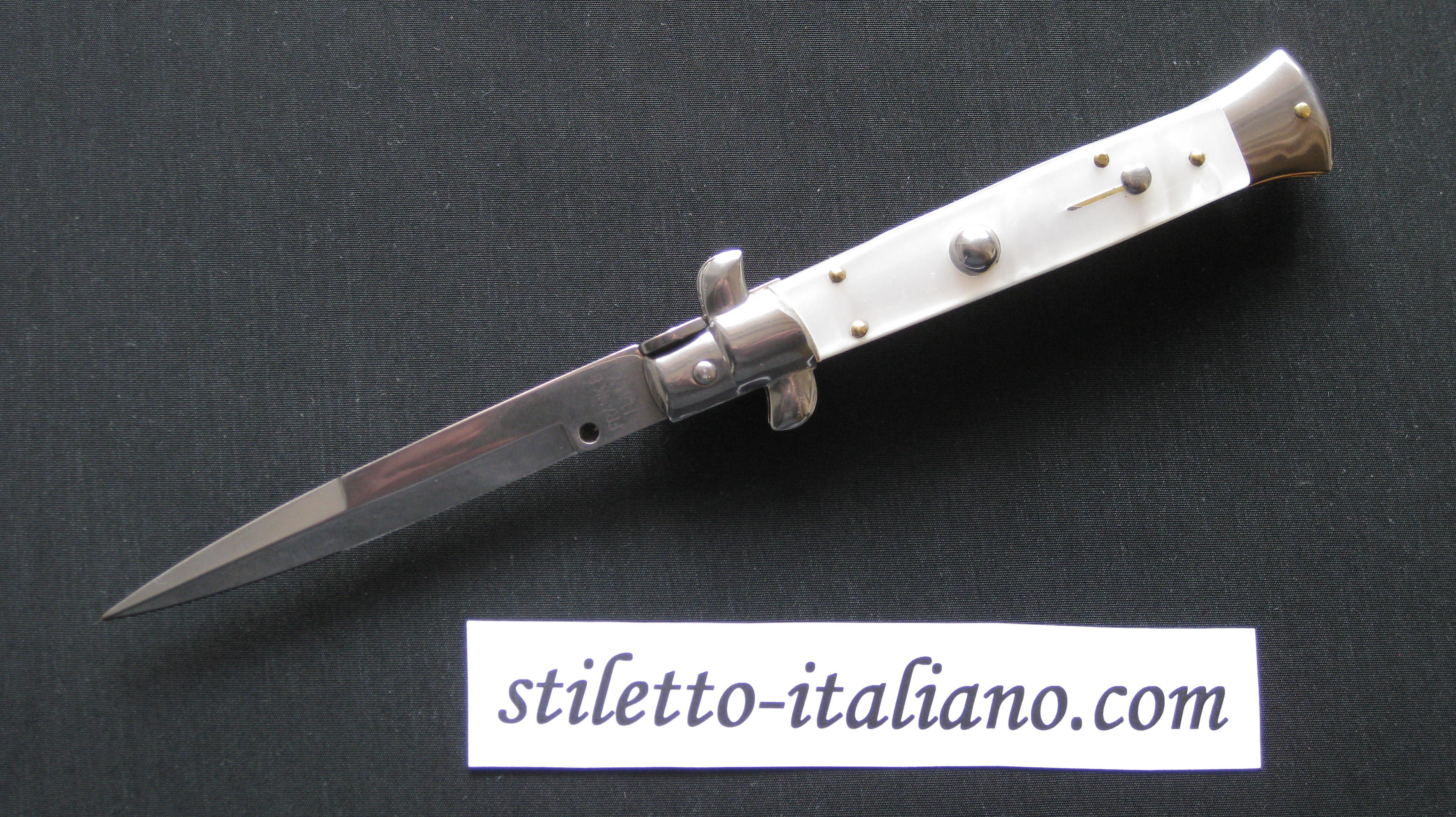 Stiletto 9 Bayonet stiletto Imitation Pearl Frank Beltrame