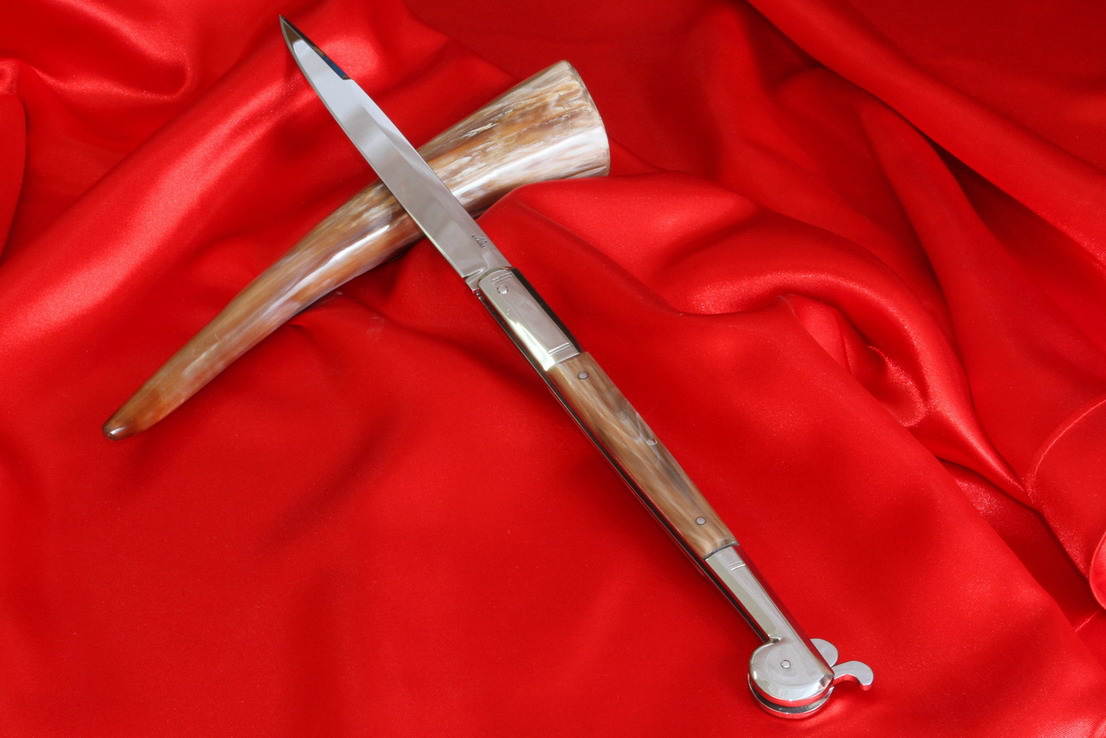 Традиционный нож из Италии, Cuteddu ammanicatu knife