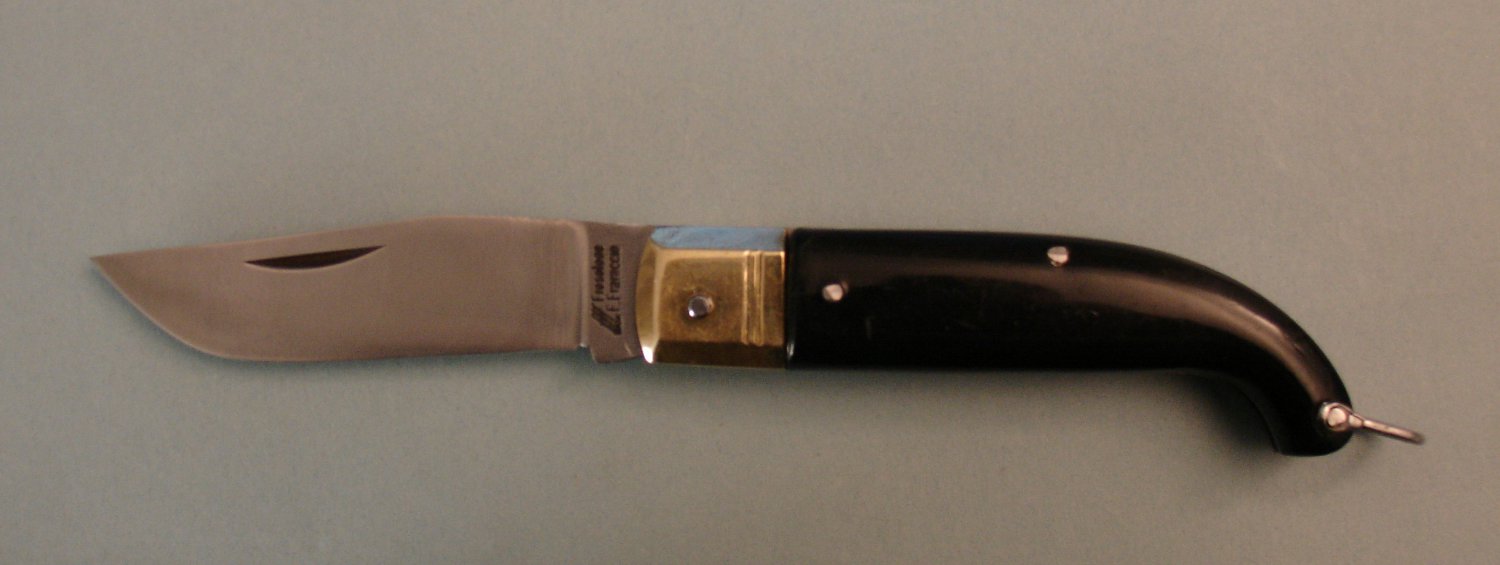 Традиционный нож из Италии, Zuava knife